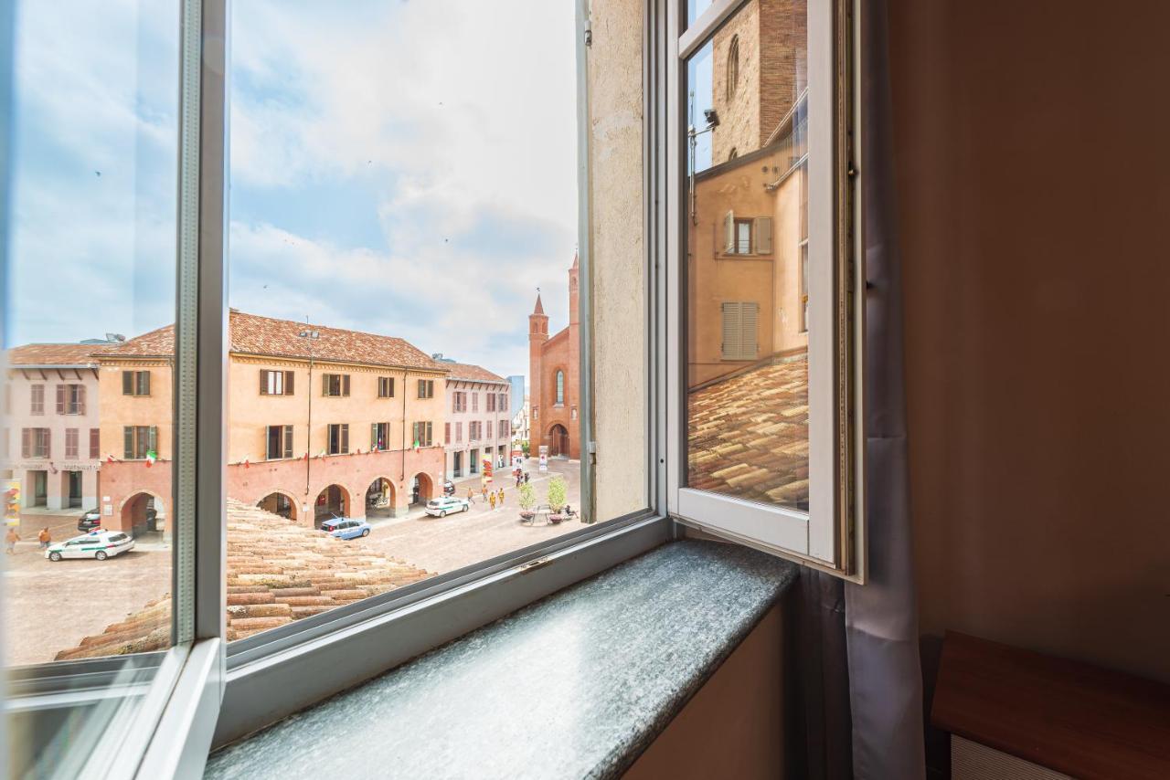 Apartament Palazzo Ciravegna Alba  Zewnętrze zdjęcie