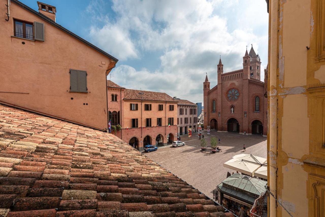 Apartament Palazzo Ciravegna Alba  Zewnętrze zdjęcie